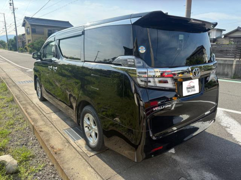 VELLFIRE