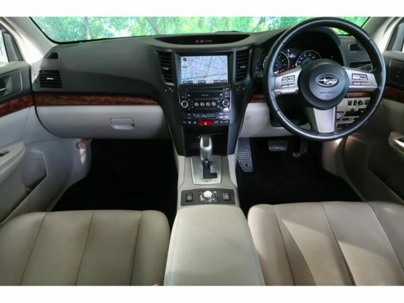 LEGACY OUTBACK