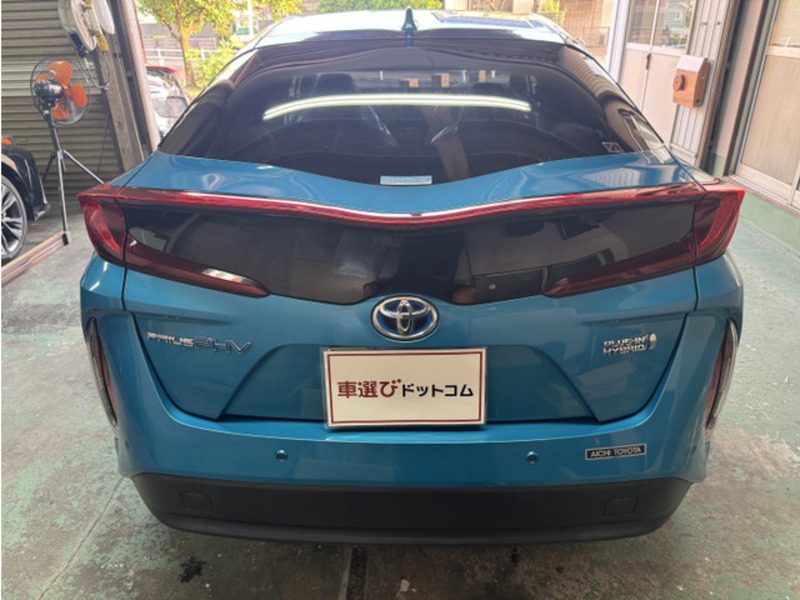 PRIUS PHV