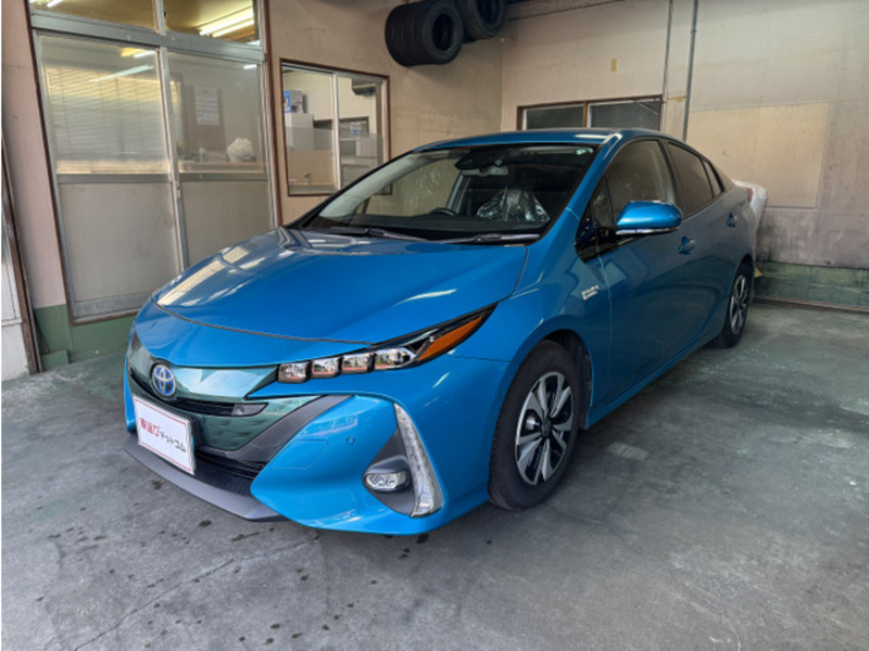 PRIUS PHV