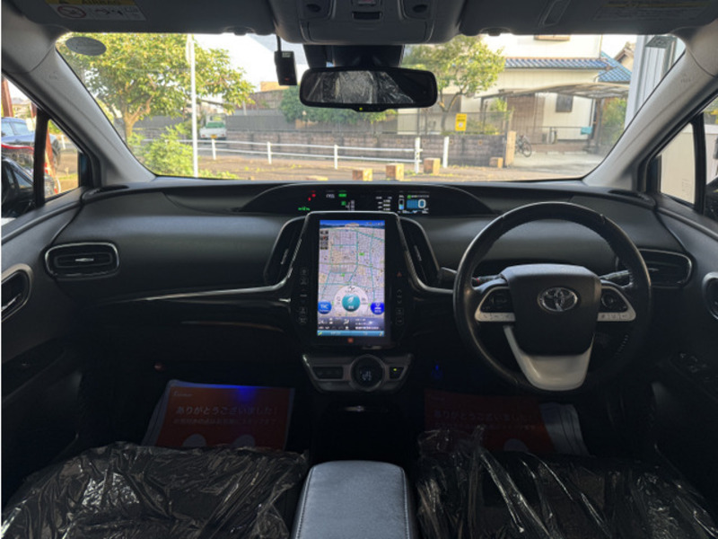 PRIUS PHV