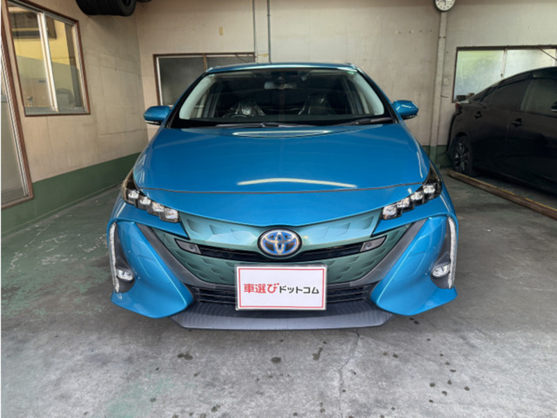 PRIUS PHV