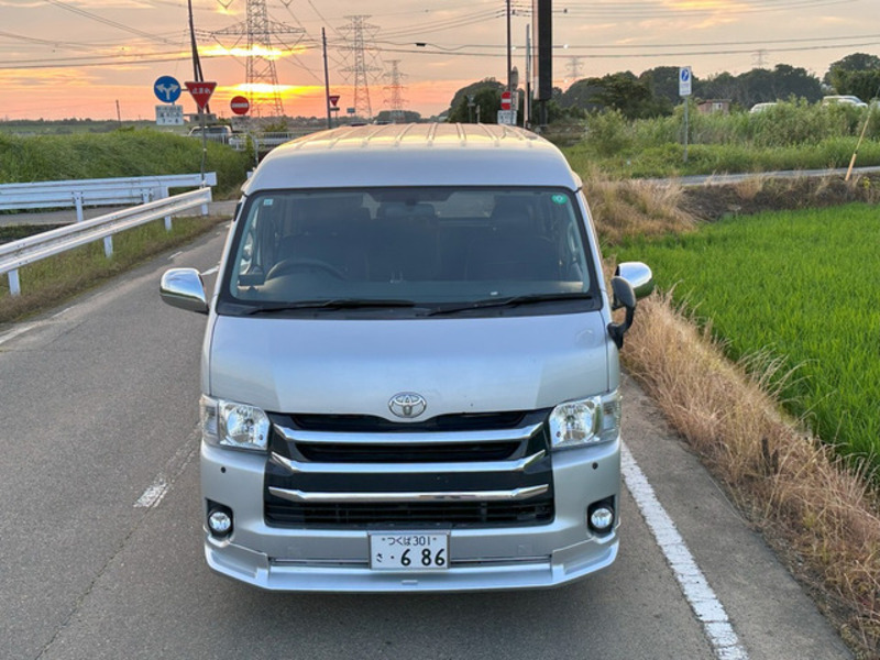 HIACE