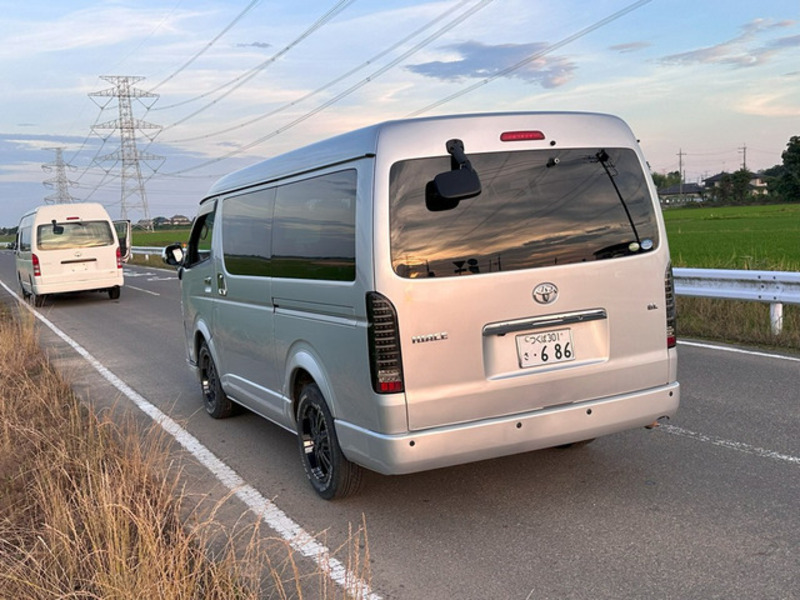 HIACE