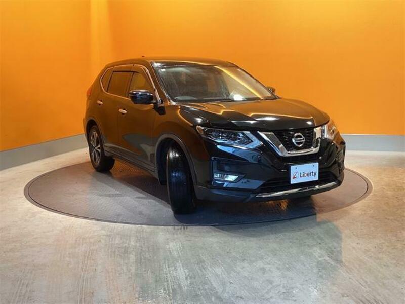 X-TRAIL