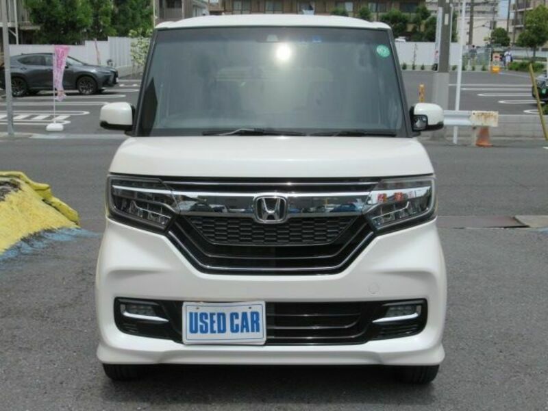 N BOX CUSTOM
