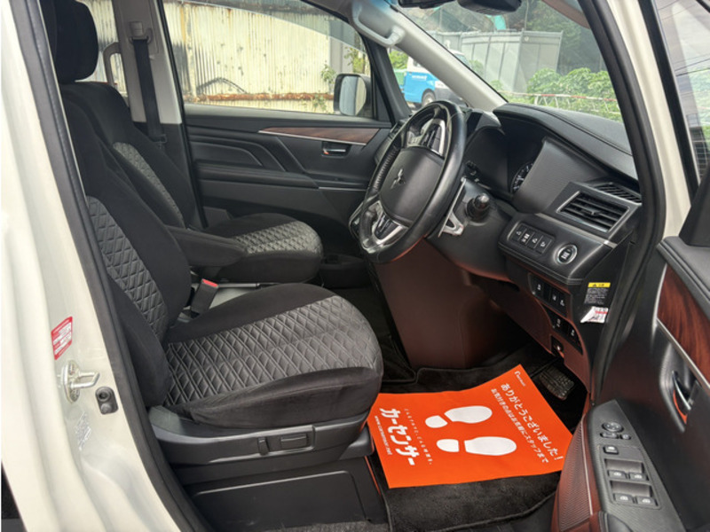 DELICA D5