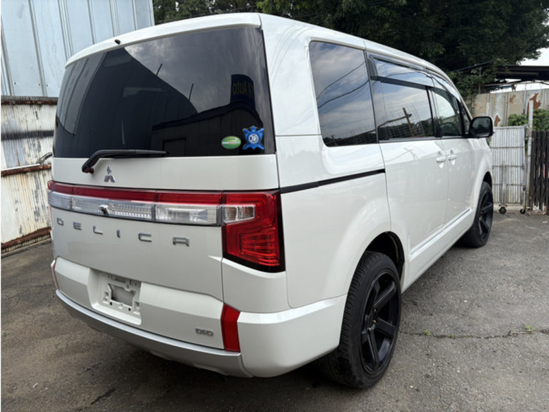 DELICA D5