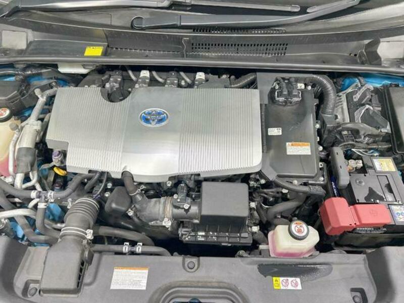 PRIUS PHV