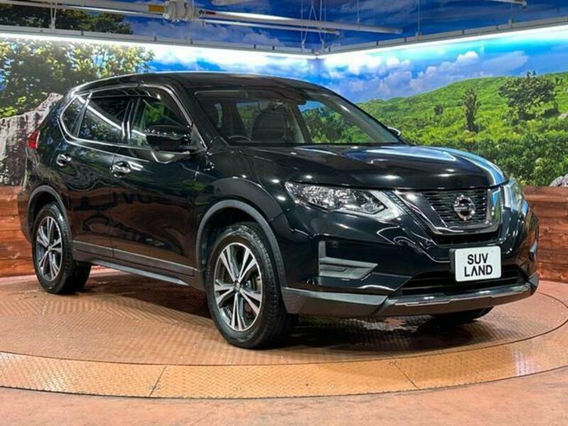 X-TRAIL