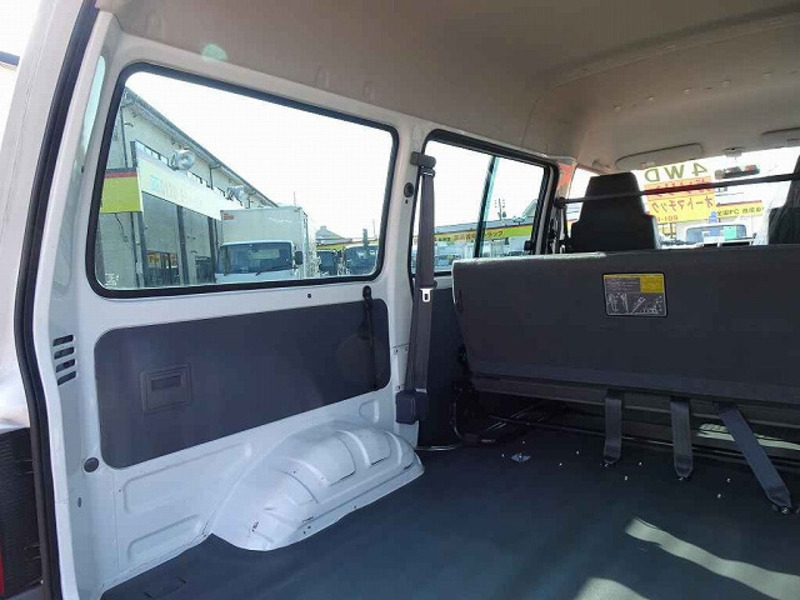 BONGO VAN