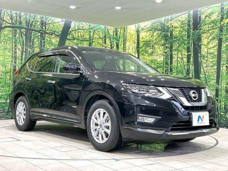 X-TRAIL