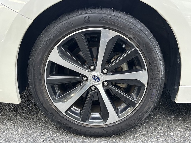 LEGACY B4