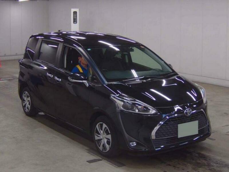 TOYOTA SIENTA