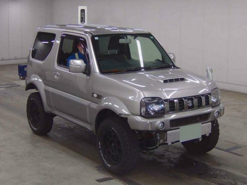SUZUKI JIMNY SIERRA