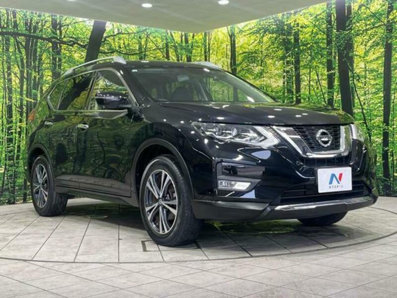 X-TRAIL