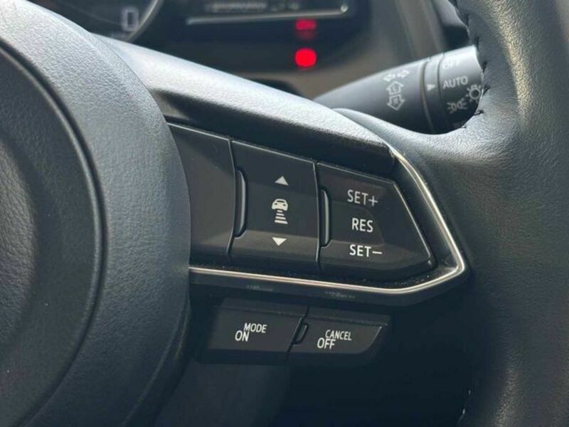 MAZDA2