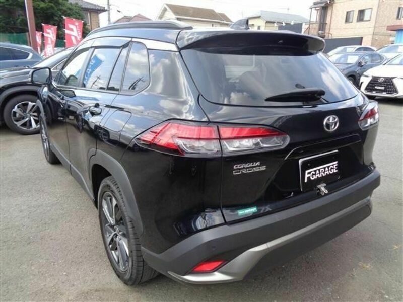 COROLLA CROSS