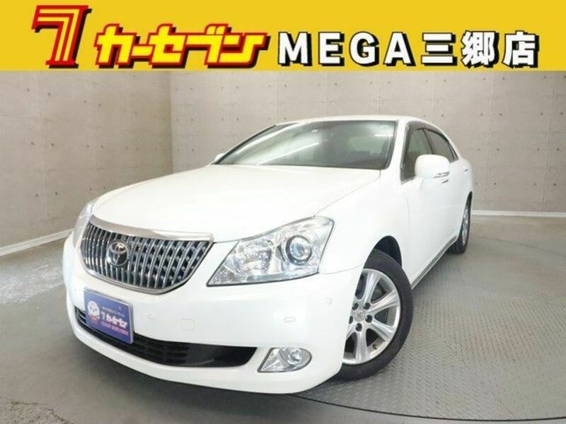 TOYOTA CROWN MAJESTA