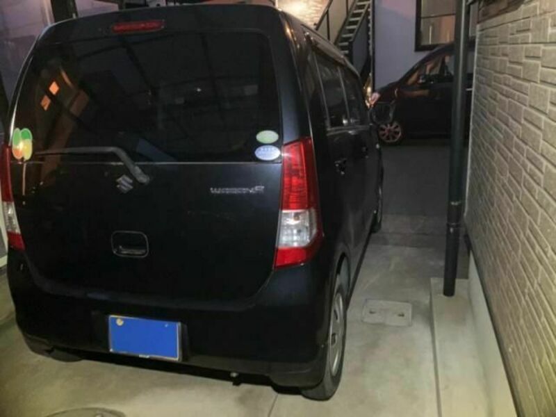 WAGON R
