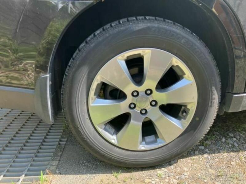 LEGACY OUTBACK