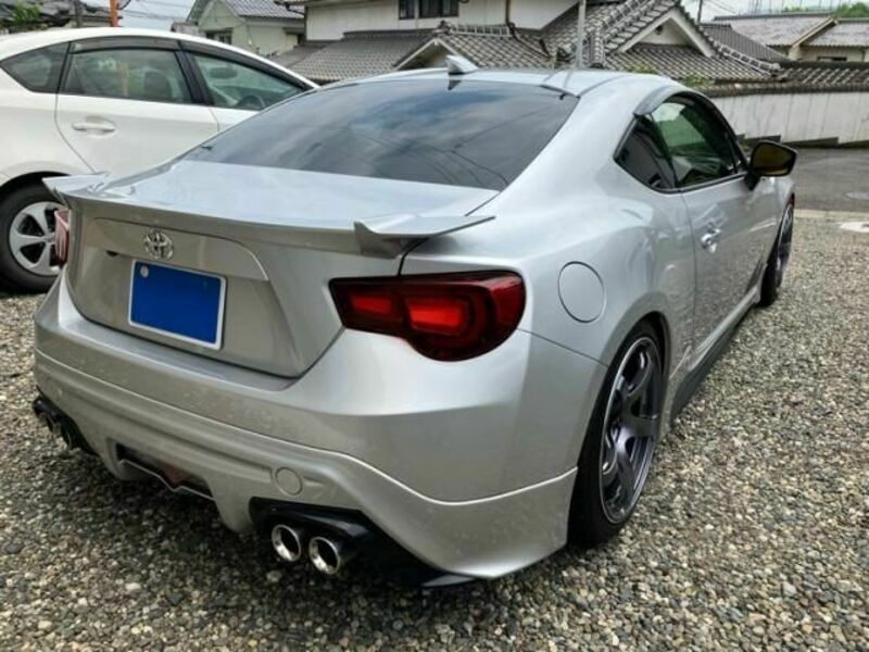 86