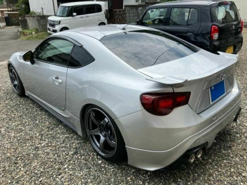 86