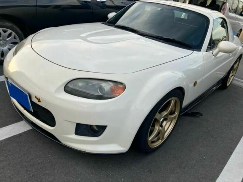 ROADSTER