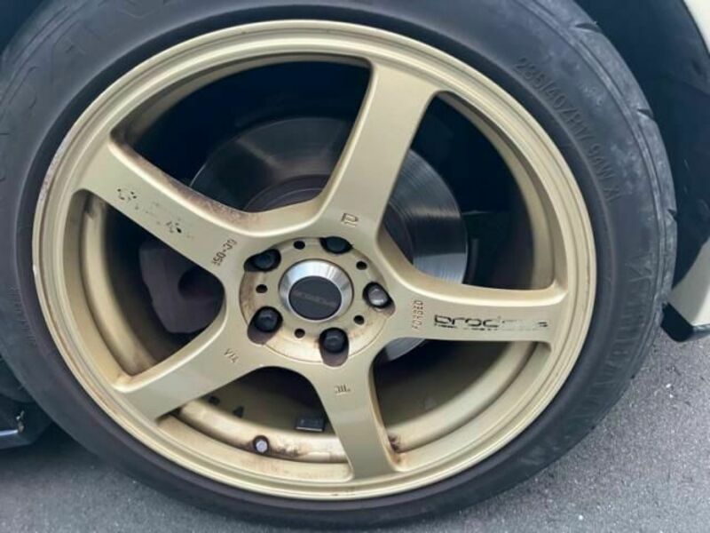 ROADSTER