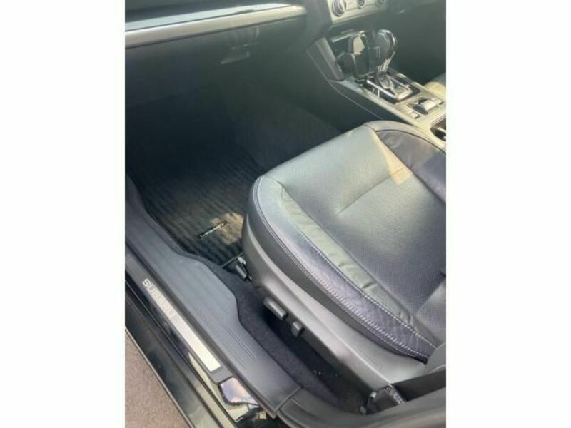 LEGACY B4