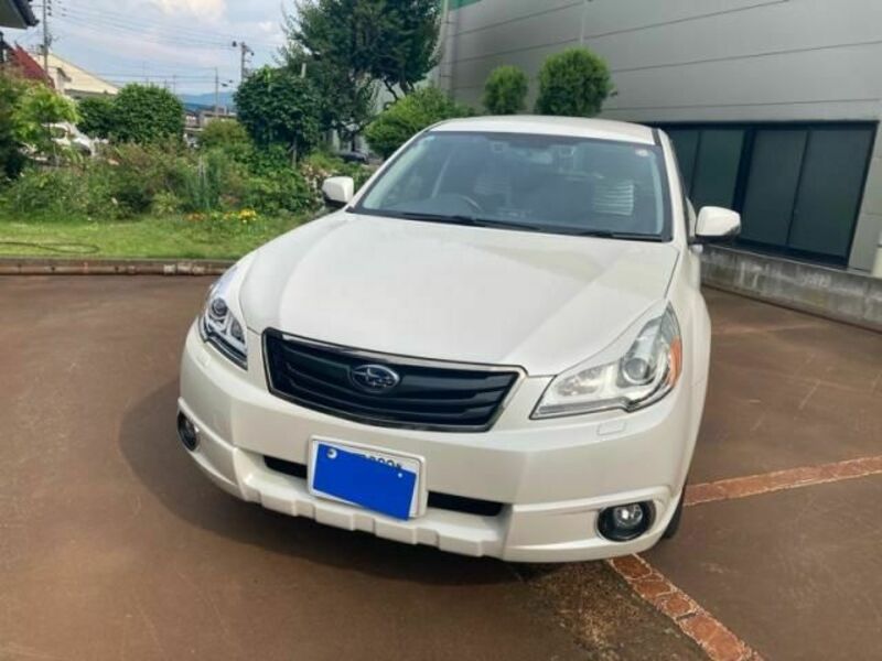 LEGACY OUTBACK