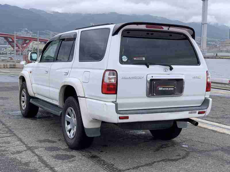HILUX SURF