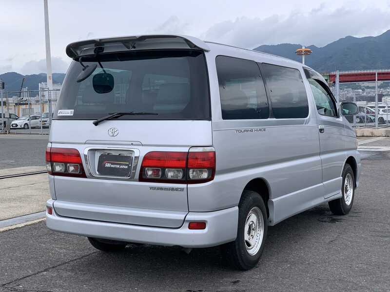 TOURING HIACE