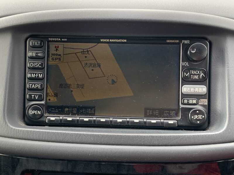 TOURING HIACE
