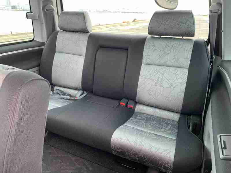 TOURING HIACE
