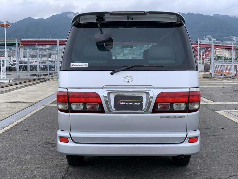 TOURING HIACE