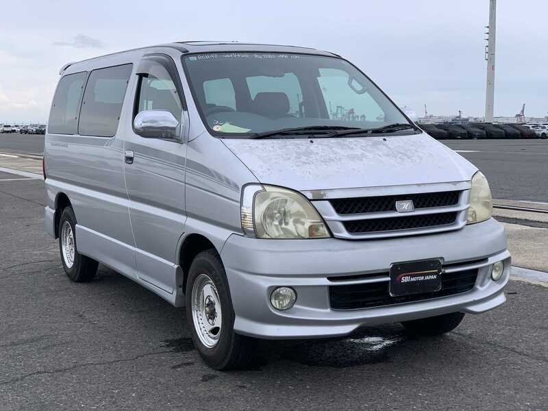 TOURING HIACE