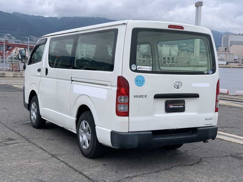 HIACE VAN