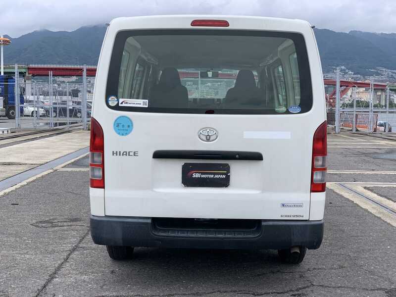HIACE VAN