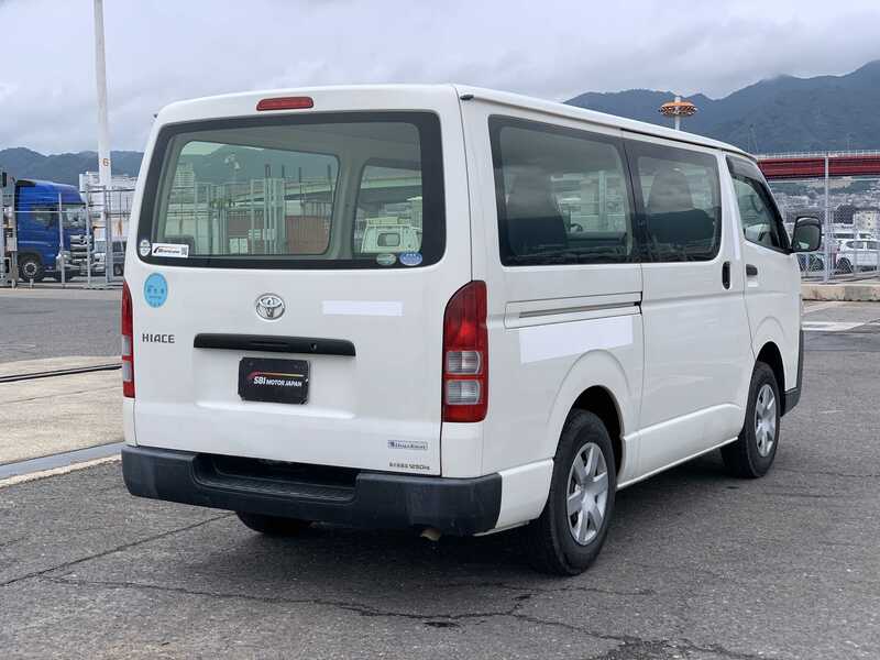 HIACE VAN