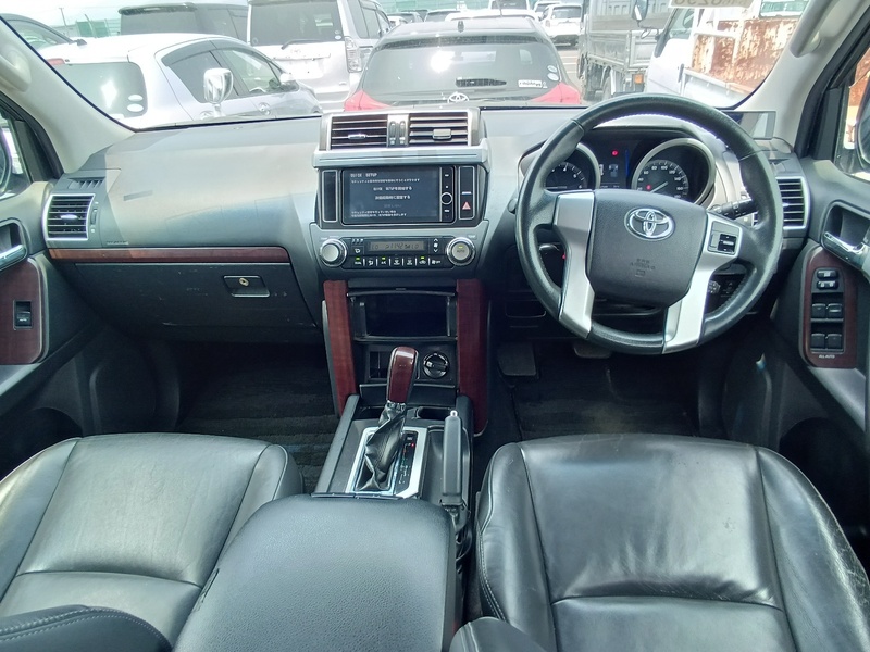 LAND CRUISER PRADO