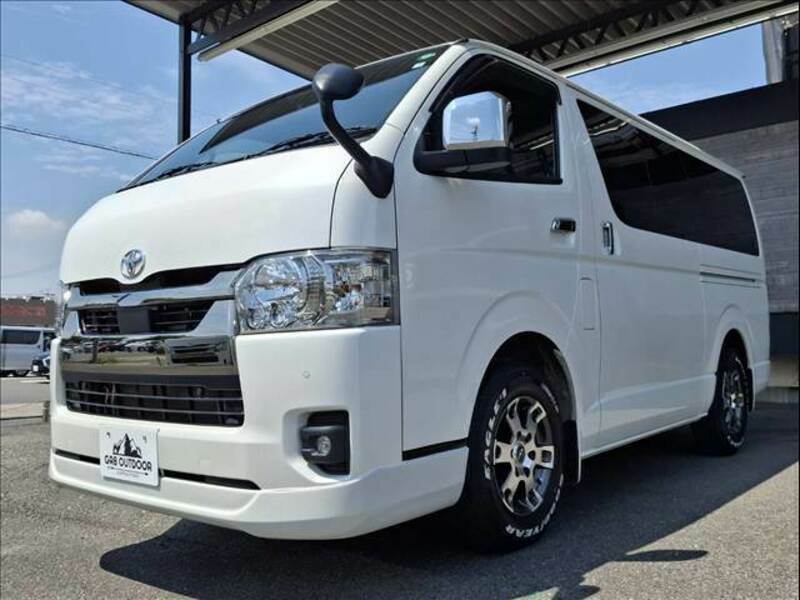 HIACE VAN