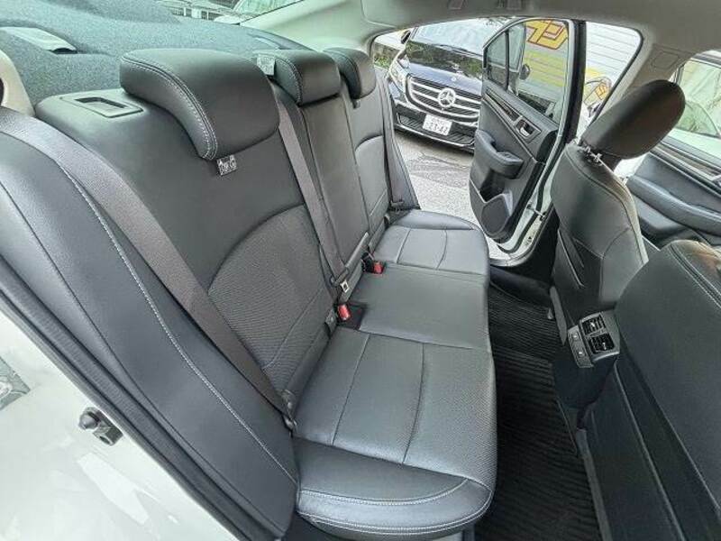 LEGACY B4