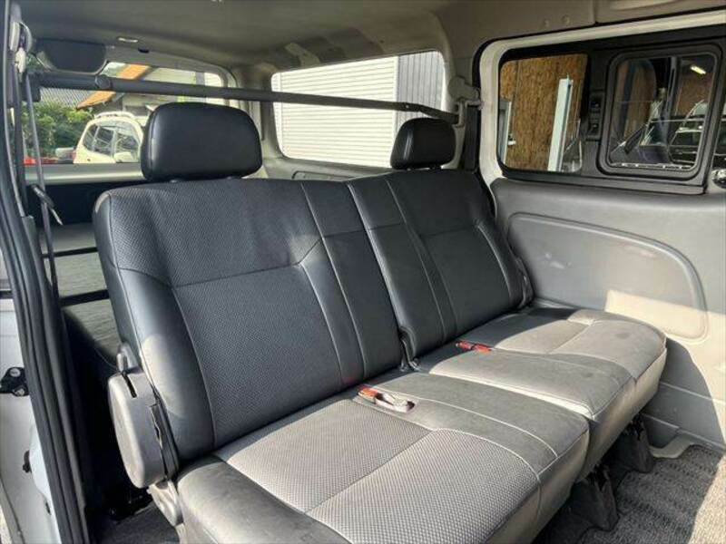 NV350 CARAVAN