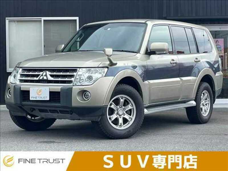 MITSUBISHI PAJERO