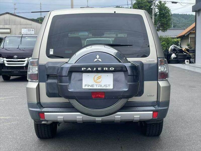 PAJERO