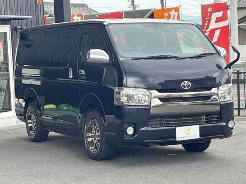 HIACE VAN