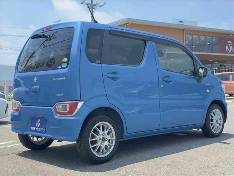 WAGON R