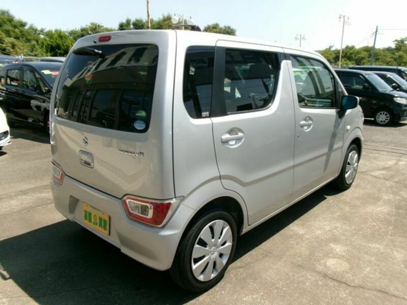 WAGON R