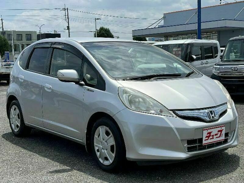 FIT HYBRID